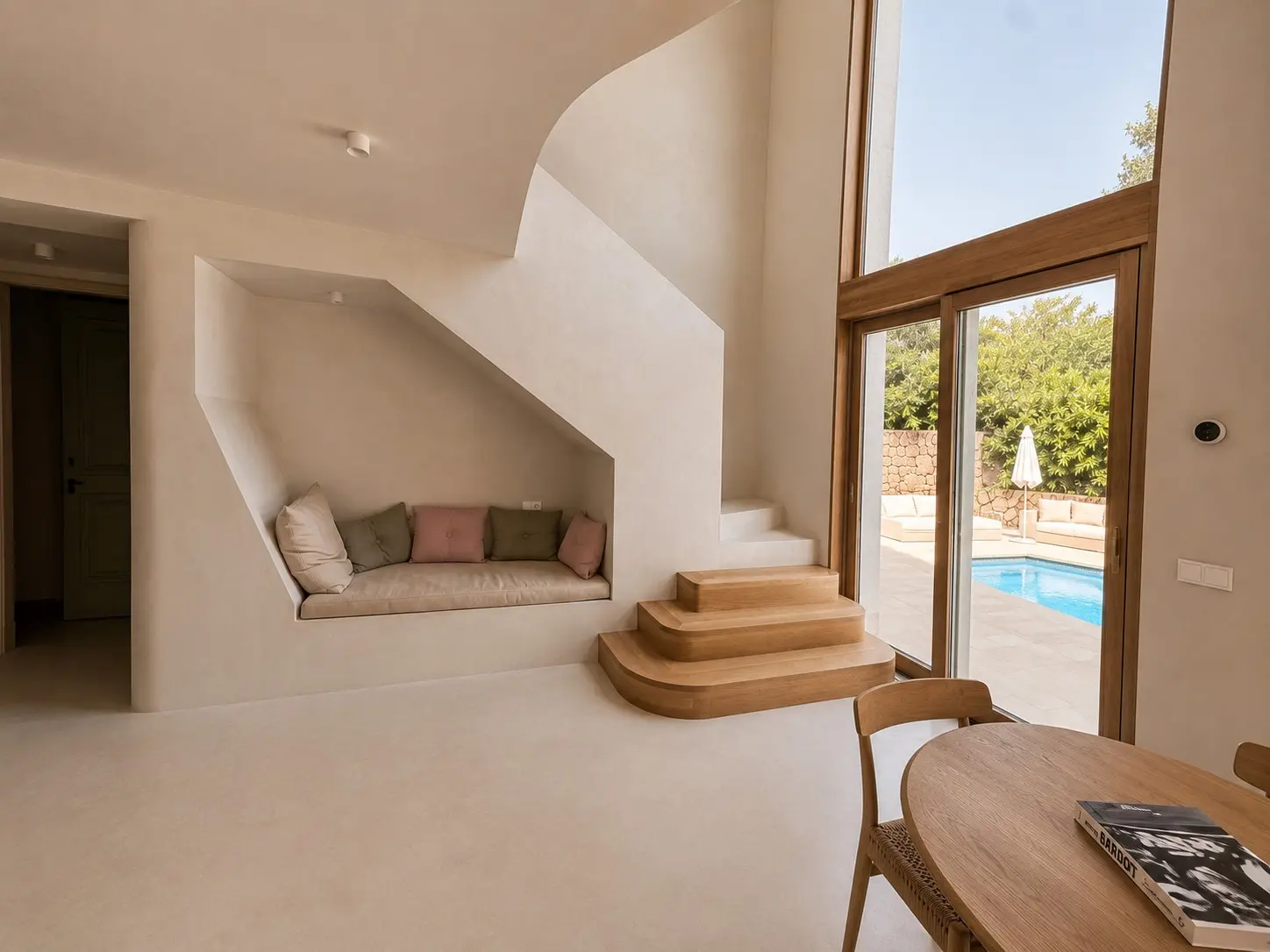 Living space on two levels