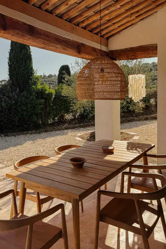 Terrace dining table